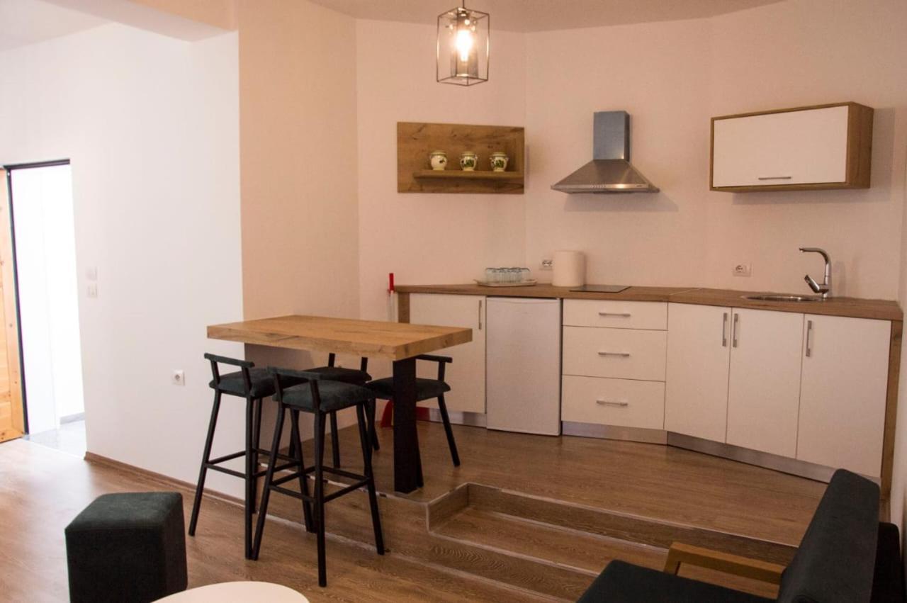 Apartament Stefani Sarandë Exterior foto